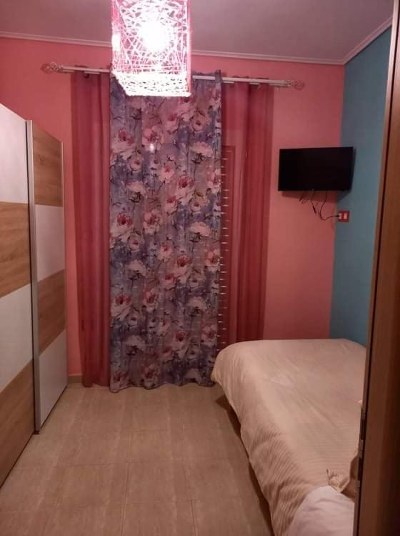 Вилла Peaceful House Near Airport Pikermion Экстерьер фото