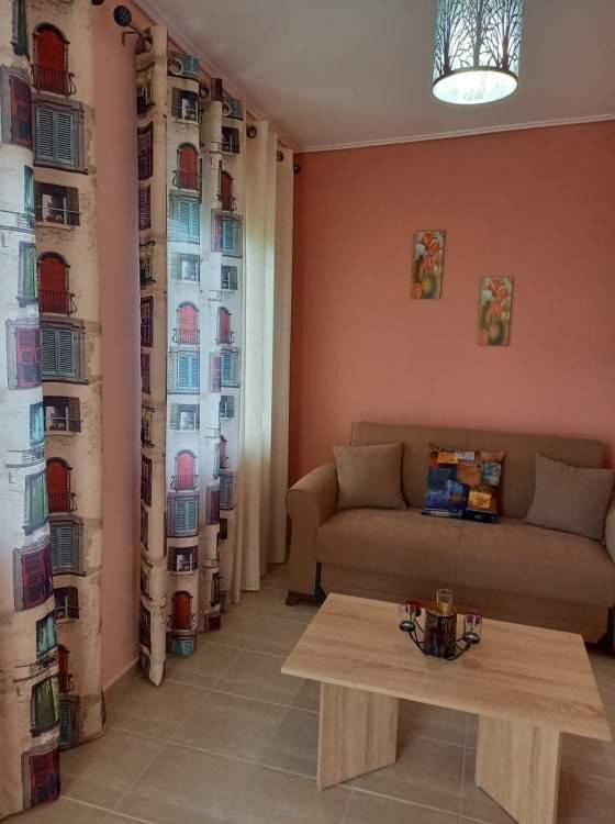 Вилла Peaceful House Near Airport Pikermion Экстерьер фото