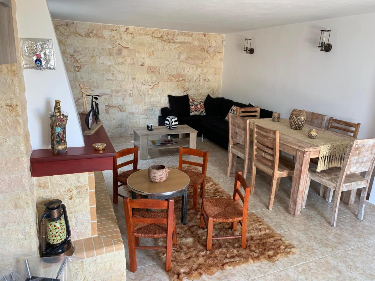 Вилла Peaceful House Near Airport Pikermion Экстерьер фото
